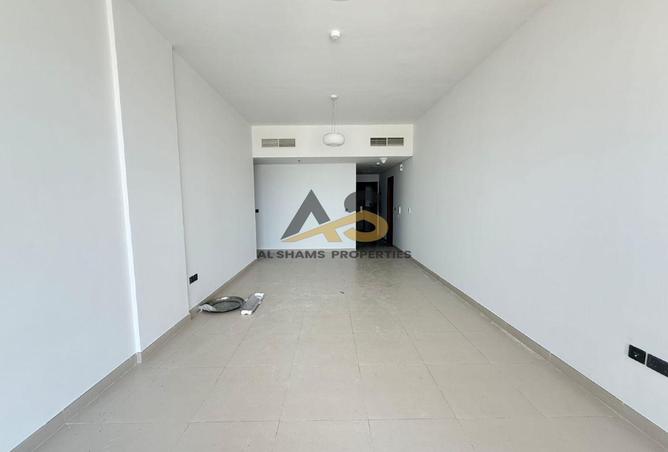 124734106 - Property Image 2