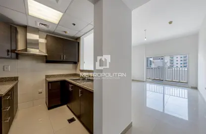 شقة - غرفة نوم - 2 حمامات للايجار في سنتوريوم 1 - أبراج سنتريوم - مدينة دبي للإنتاج (اي ام بي زد) - دبي