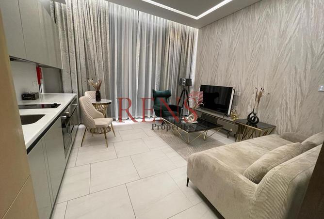 92701588 - Property Image 2