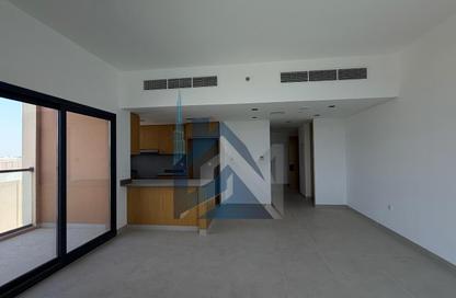 Apartment - 3 Bedrooms - 4 Bathrooms for rent in Al Mamsha - Muwaileh - Sharjah