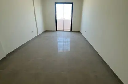 Apartment - 1 Bedroom - 3 Bathrooms for rent in AlFalah - Muwaileh Commercial - Sharjah