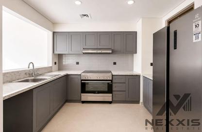 Villa - 4 - 4 for sale in Malta - Damac Lagoons - Dubai