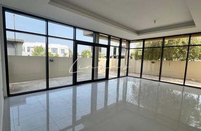 Townhouse - 3 Bedrooms - 4 Bathrooms for rent in Richmond - Damac Hills - Dubai Townhouse - 3 Bedrooms - 4 Bathrooms for rent in Richmond - Damac Hills - Dubai