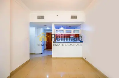 Apartment - 2 Bedrooms - 2 Bathrooms for rent in Manchester Tower - Dubai Marina - Dubai