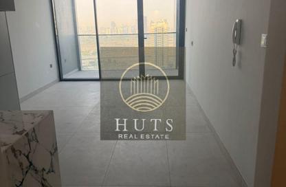 Apartment - Studio - 1 Bathroom for rent in Amal Tower - Dubai Sports City - Dubai