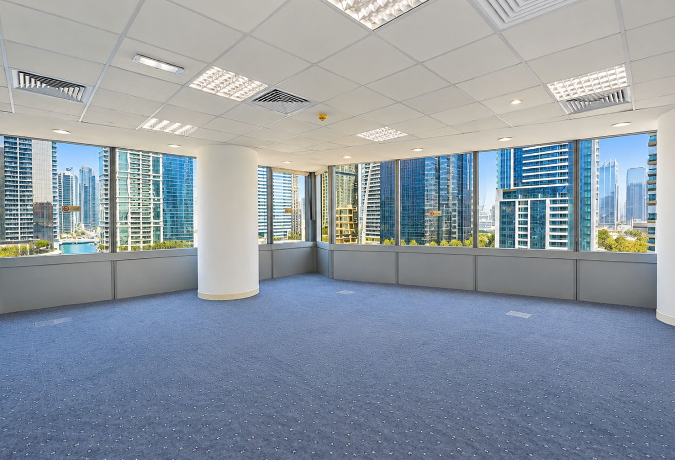 Vacant | Spacious Layout | Lake View