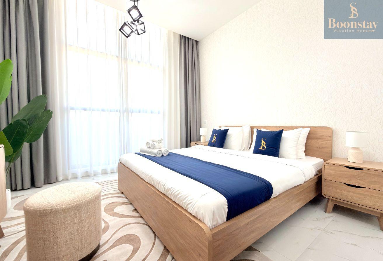 Spacious/ Fully Furnished/Bills Included photo 12