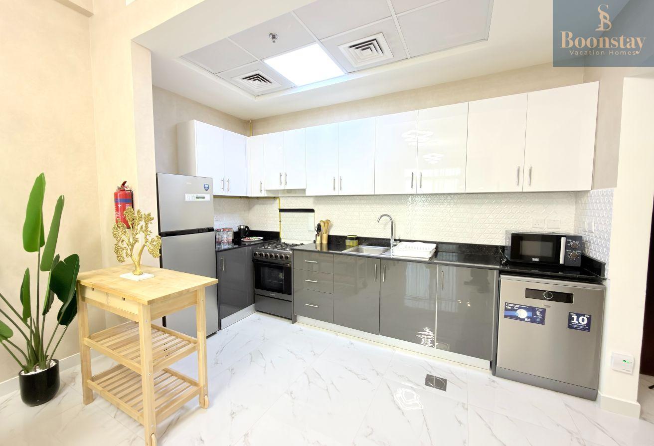 Spacious/ Fully Furnished/Bills Included photo 15