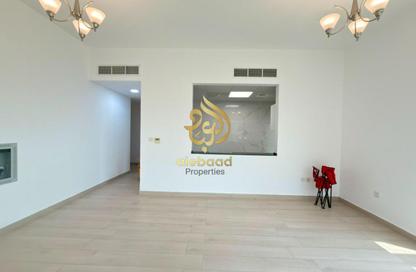 Apartment - 2 Bedrooms - 2 Bathrooms for rent in Rami Residence 1 - Liwan 2 - Dubai Land - Dubai Apartment - 2 Bedrooms - 2 Bathrooms for rent in Rami Residence 1 - Liwan 2 - Dubai Land - Dubai