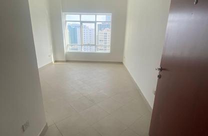 Apartment - 1 Bedroom - 2 Bathrooms for rent in Al Majaz 1 - Al Majaz - Sharjah