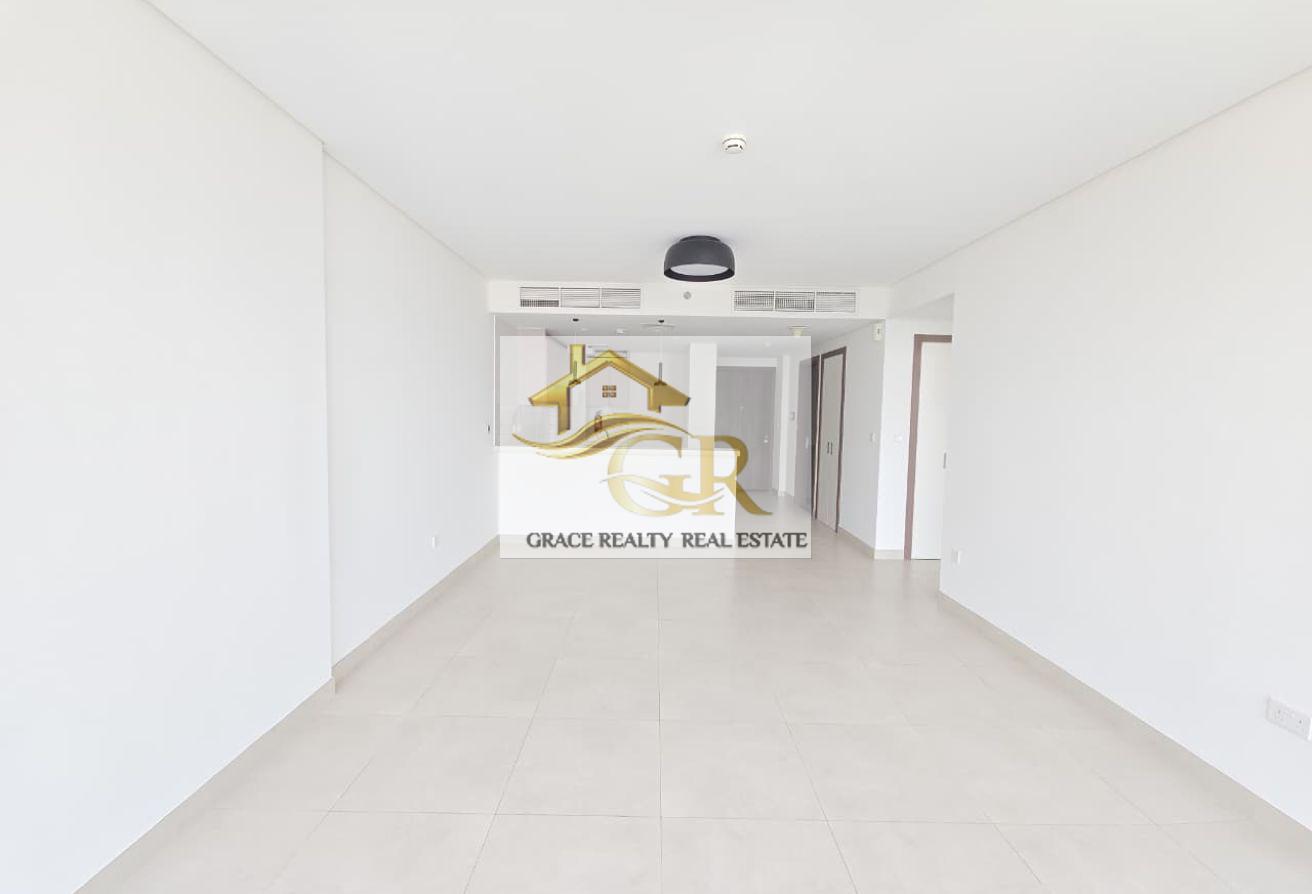 Premium 1BR | High Floor | Sea & Skyline views photo 2
