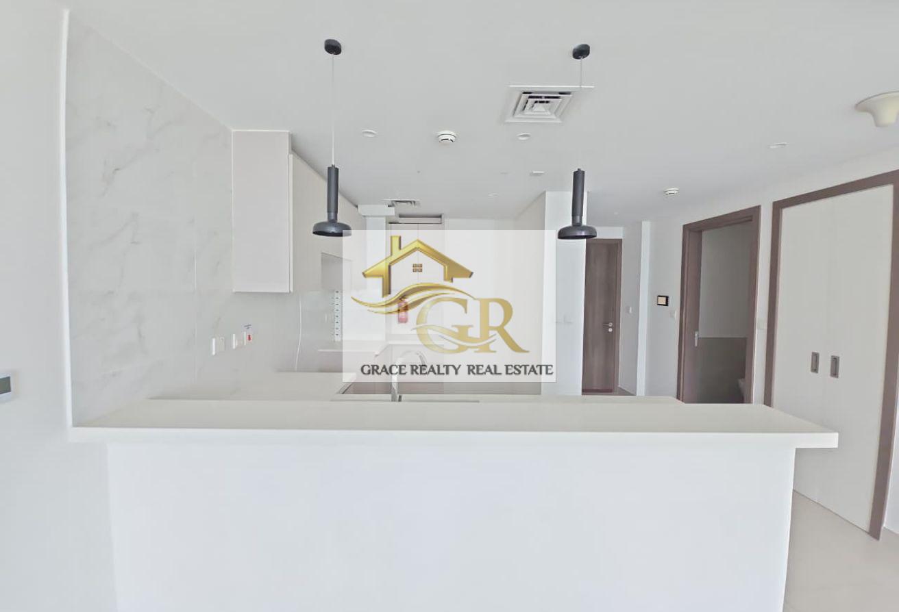 Premium 1BR | High Floor | Sea & Skyline views photo 9