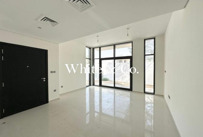 83232776 - Property Image 2