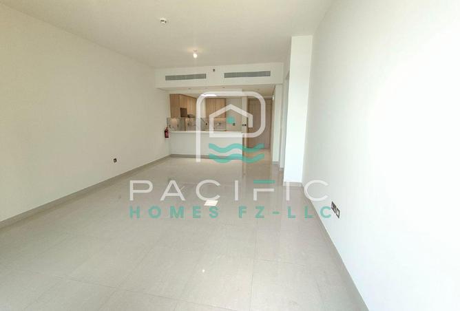 82393127 - صورة العقار 2