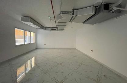 Warehouse - Studio - 3 for rent in CityLife Al Tallah - Al Tallah 2 - Ajman