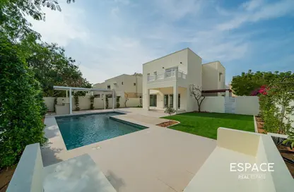 Villa - 5 Bedrooms - 5 Bathrooms for rent in Meadows 9 - Meadows - Dubai Villa - 5 Bedrooms - 5 Bathrooms for rent in Meadows 9 - Meadows - Dubai