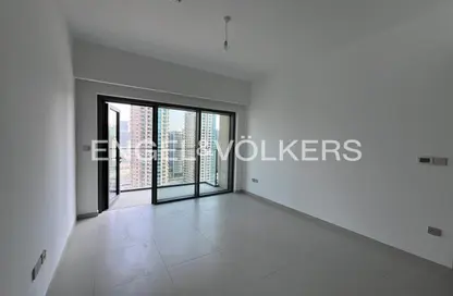 Apartment - 1 Bedroom - 1 Bathroom for sale in Burj Royale - Downtown Dubai - Dubai