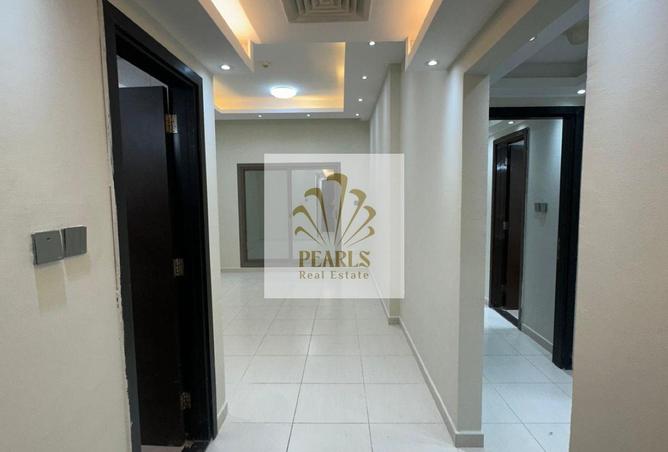 126557023 - Property Image 2