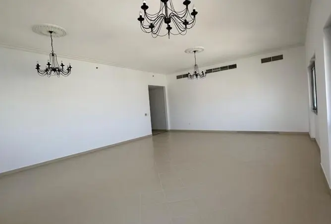 103240020 - Property Image 2