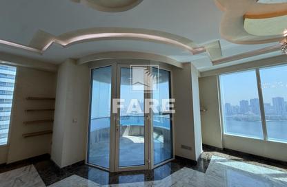 Apartment - 4 - 5 for sale in Blue Tower - Al Majaz 3 - Al Majaz - Sharjah Apartment - 4 - 5 for sale in Blue Tower - Al Majaz 3 - Al Majaz - Sharjah