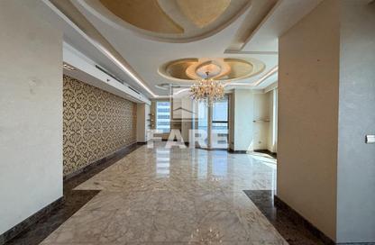 Apartment - 4 - 5 for sale in Blue Tower - Al Majaz 3 - Al Majaz - Sharjah Apartment - 4 - 5 for sale in Blue Tower - Al Majaz 3 - Al Majaz - Sharjah