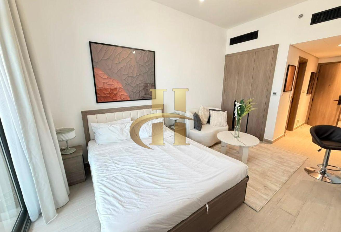 Studio | Fully furnished | On High floor | Elegant photo 5