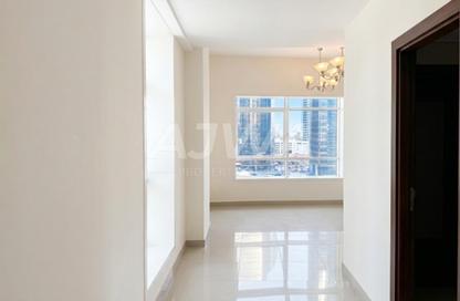 Apartment - 1 Bedroom - 2 Bathrooms for rent in Lake City Tower - JLT Cluster D - Jumeirah Lake Towers - Dubai
