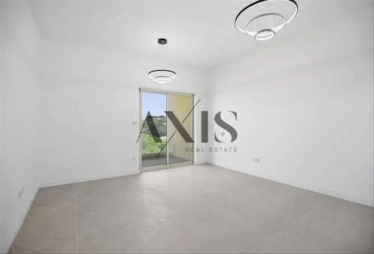 Completely revamped | Brand new White goods | 2 Balconies photo 5