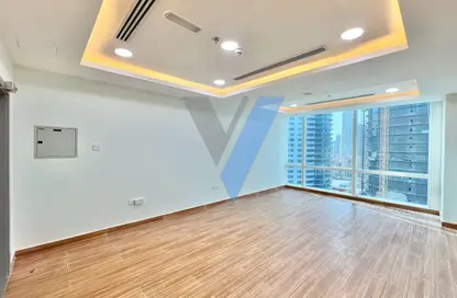 Office Space - Studio - 1 Bathroom for rent in Tamani Art Tower - Business Bay - Dubai