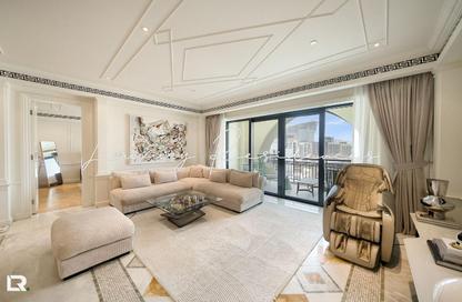 Apartment - 2 Bedrooms - 3 Bathrooms for sale in Palazzo Versace - Culture Village - Dubai
