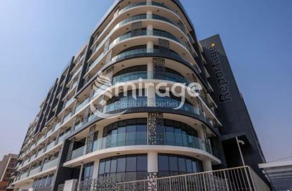 Apartment - Studio - 1 for rent in The Gate - Masdar City - Abu Dhabi