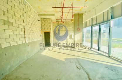 Shop - Studio - 1 for rent in Azizi Riviera 3 - Azizi Riviera - Meydan One - Meydan - Dubai