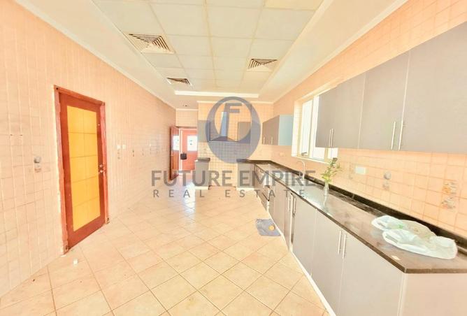 62068414 - Property Image 3