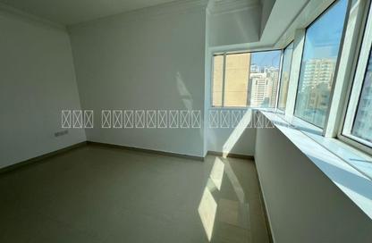 Apartment - 2 Bedrooms - 3 Bathrooms for rent in Al Taawoon Towers - Al Khan - Sharjah