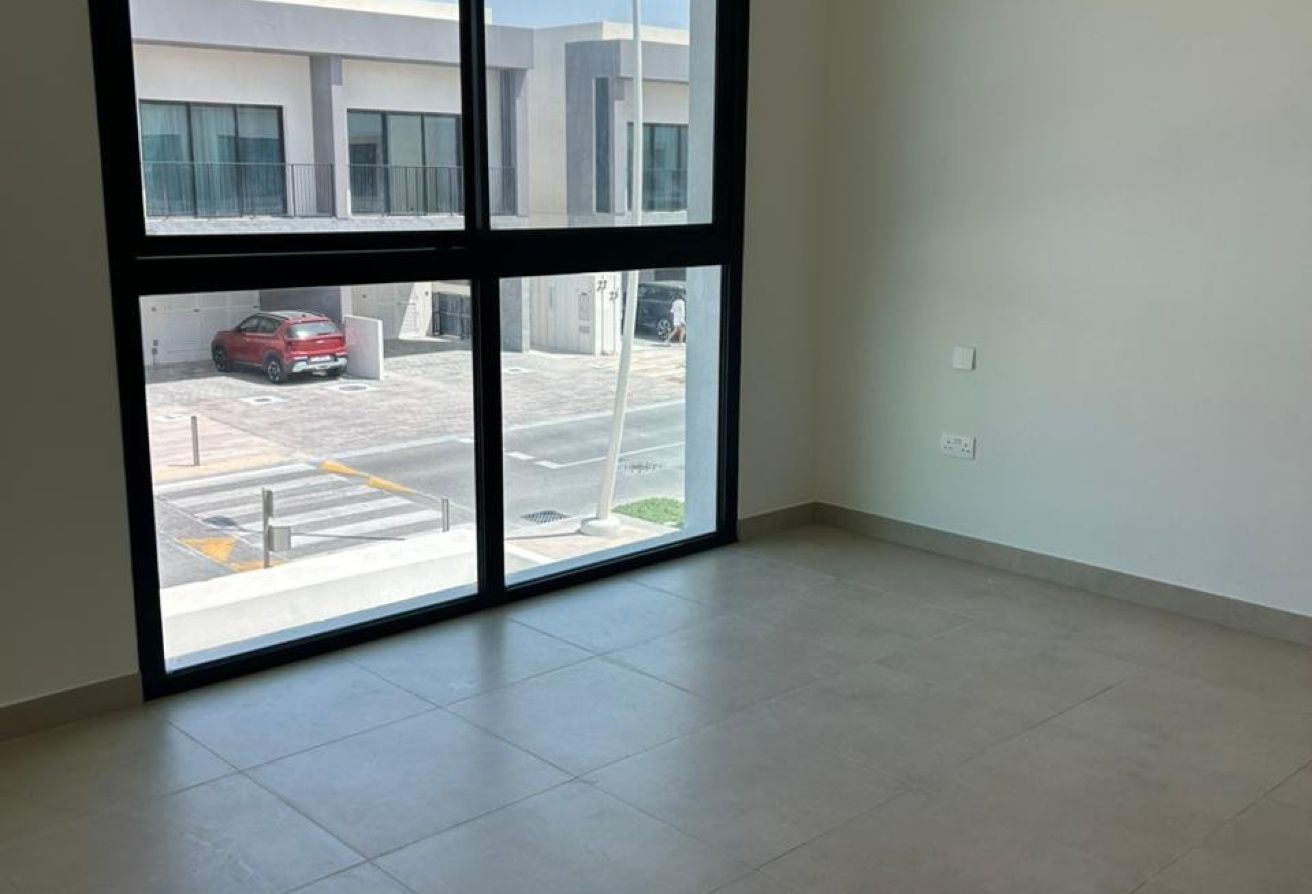 Luxurious Space Villa | Single row | End Unit
