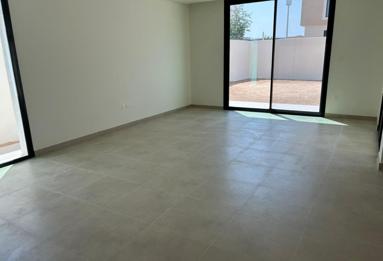 Luxurious Space Villa | Single row | End Unit