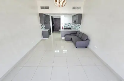 Apartment - Studio - 1 Bathroom for rent in Al Zahia - Muwaileh Commercial - Sharjah