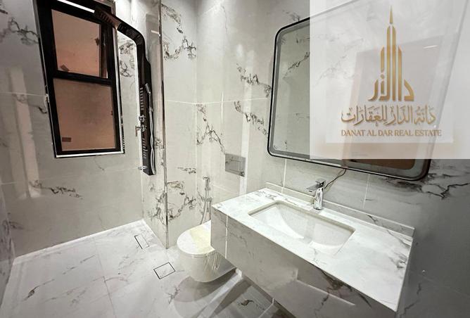 127044874 - Property Image 3
