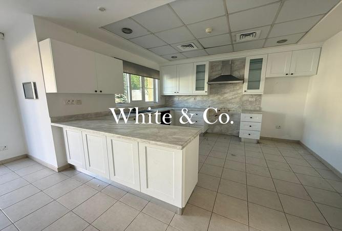 80682824 - Property Image 3