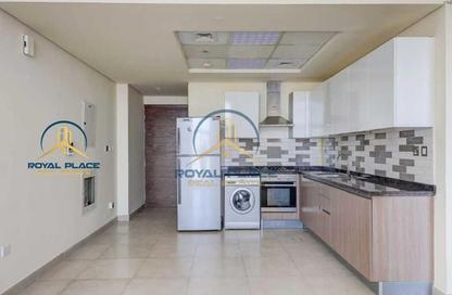 Apartment - 2 Bedrooms - 3 Bathrooms for rent in Azizi Star - Al Furjan - Dubai
