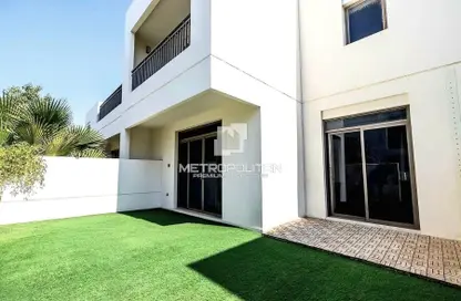 Townhouse - 3 Bedrooms - 4 Bathrooms for sale in Noor Townhouses - Town Square - Dubai