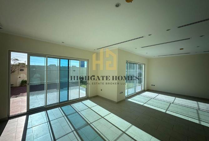 62057493 - Property Image 2