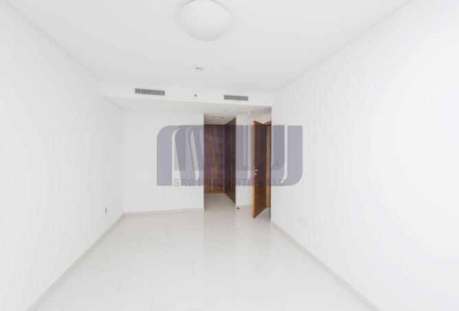 128350127 - Property Image 3