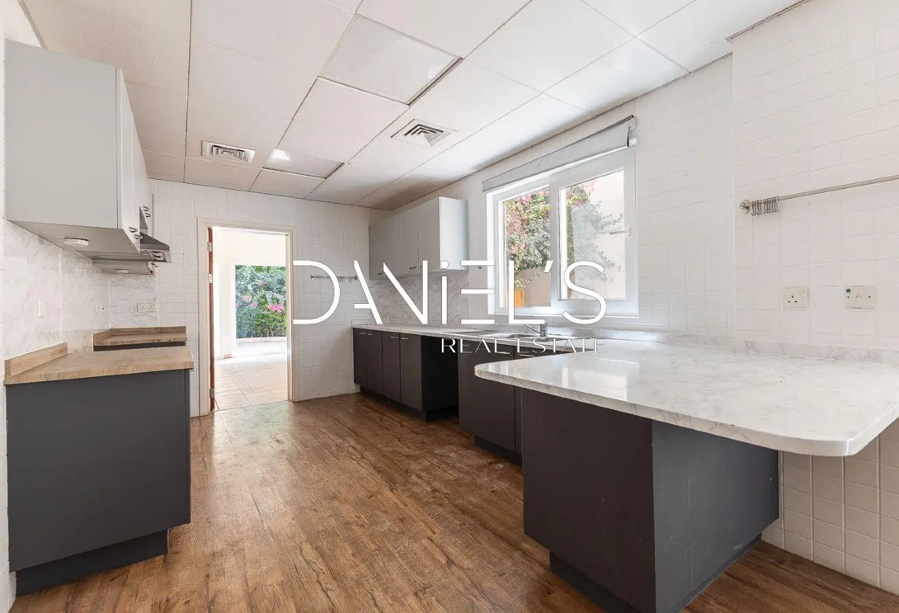 156159084 - Property Main Image