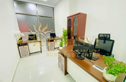 مكتب - غرفة نوم - 1 حمام للايجار في ريد اڤينيو - منطقة القرهود - دبي