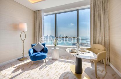 Apartment - Studio - 2 Bathrooms for rent in The Palm Tower - Palm Jumeirah - Dubai
