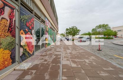 Retail - Studio for rent in Rabdan Building - Motor City - Dubai