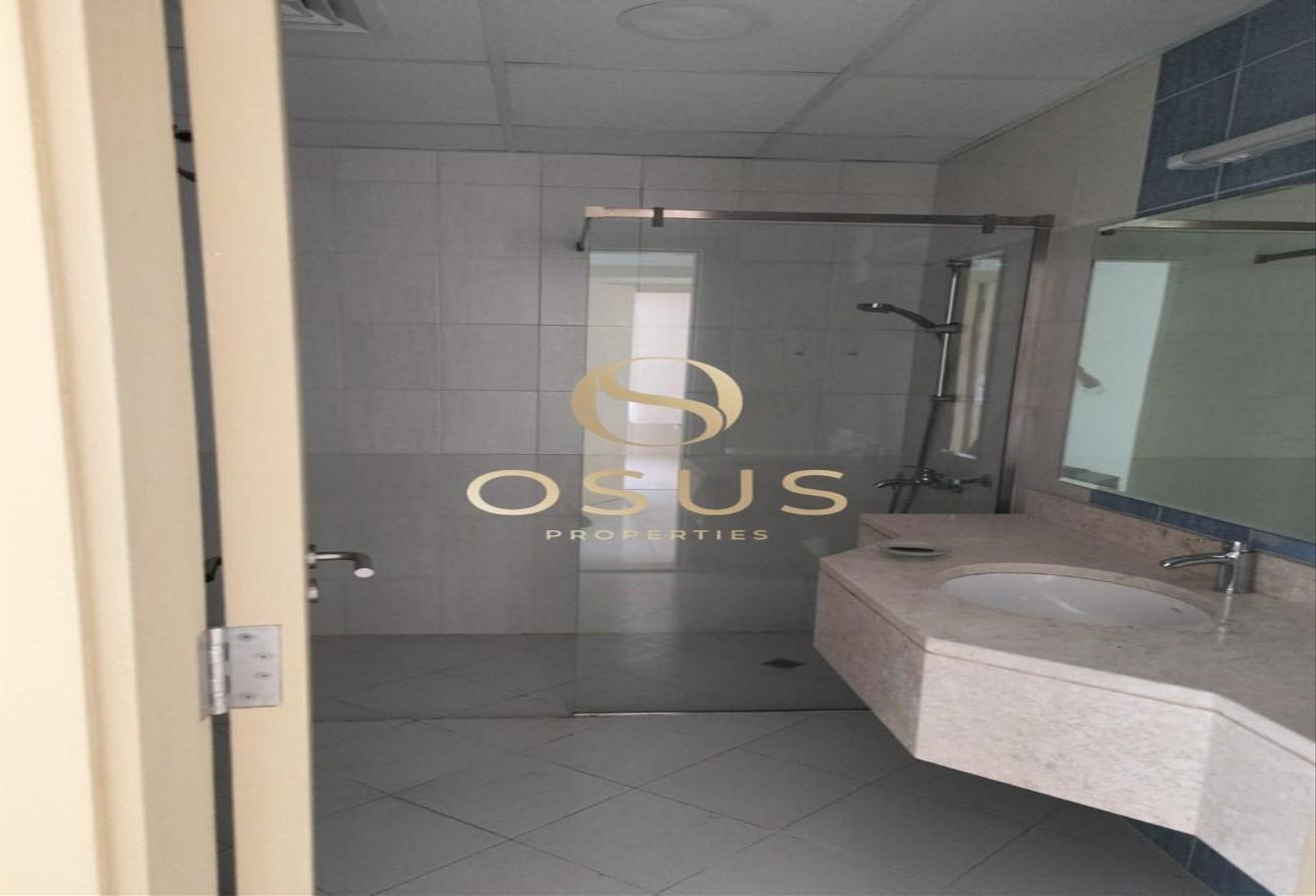 Modern 2 BR | Well Maintained | Great Location photo 9