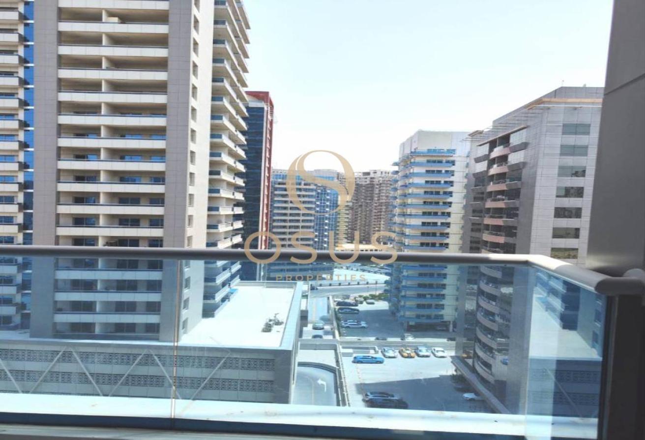 Modern 2 BR | Well Maintained | Great Location photo 11