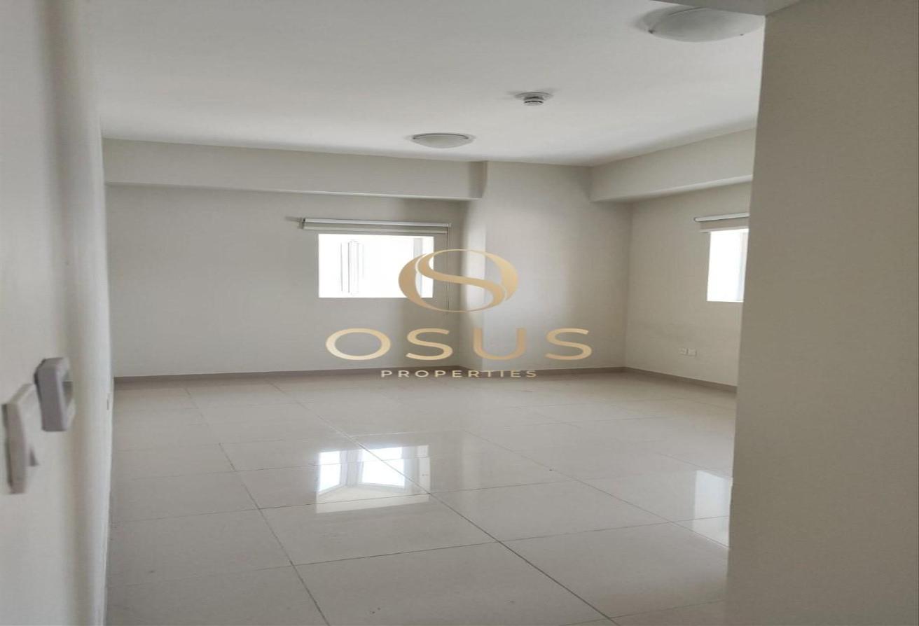 Modern 2 BR | Well Maintained | Great Location photo 5